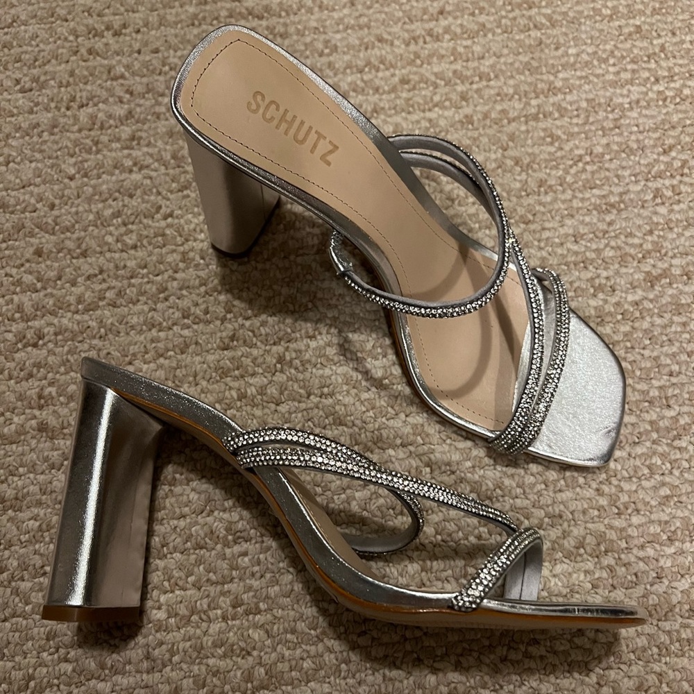 brand new! Missed return date